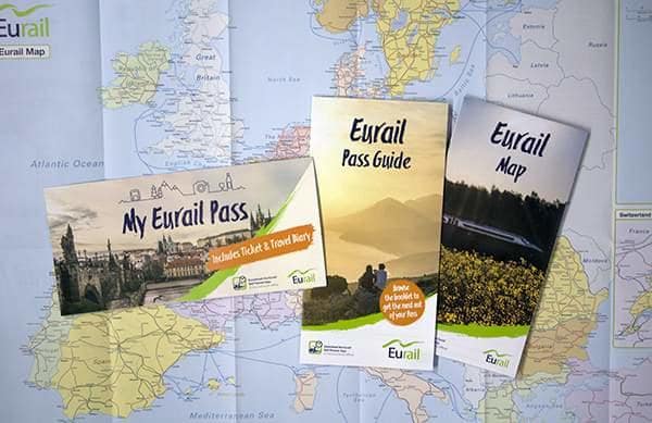 eurail_pass_free_travel_pack_2017_cover_guide_map