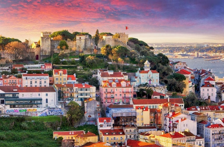 The São Jorge Castle overlooking the old Alfama district in Lisbon.