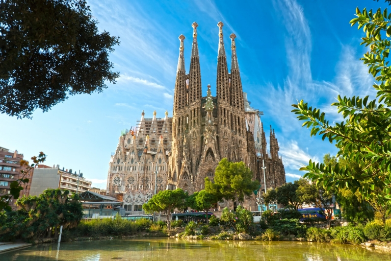 바르셀로나 성가족 대성당<br>(Sagrada Familia)