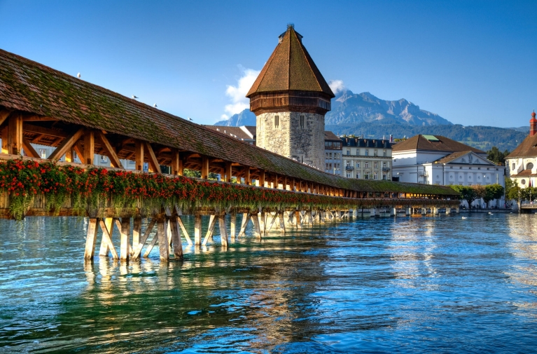 Puente de madera en Lucerna