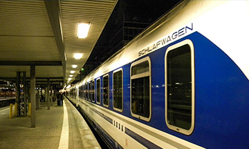 euronight-lisinski-night-train-at-platform