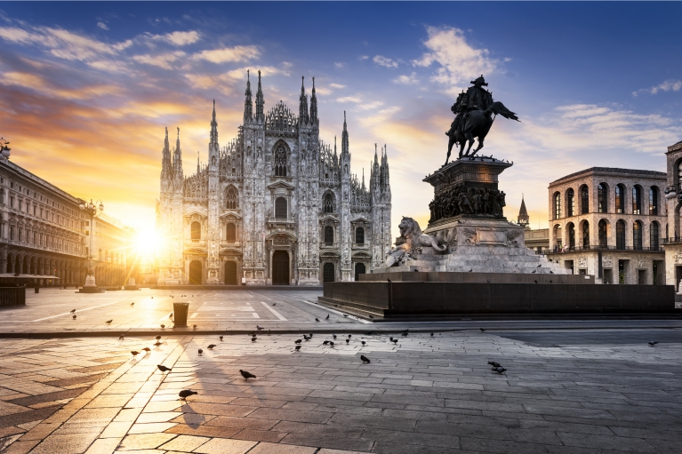 italy-milan-cathedral-sunset