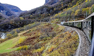 train-in-mountains-landscape